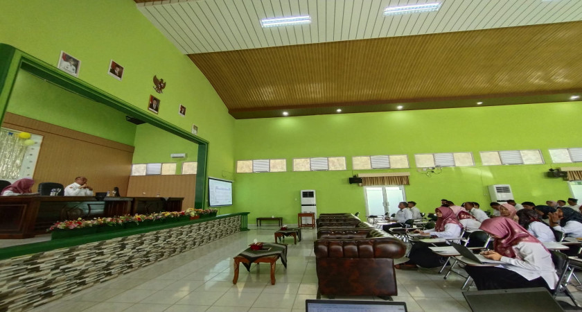 Komitmen Akhir Semester, MAN 2 Bandar Lampung Gelar Rapat Dinas Koordinasi