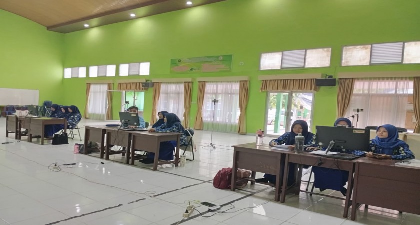 Asah Literasi, Tiga Grup MAN 2 Bandar Lampung Berlaga di Kompetisi Keuangan Syariah OJK