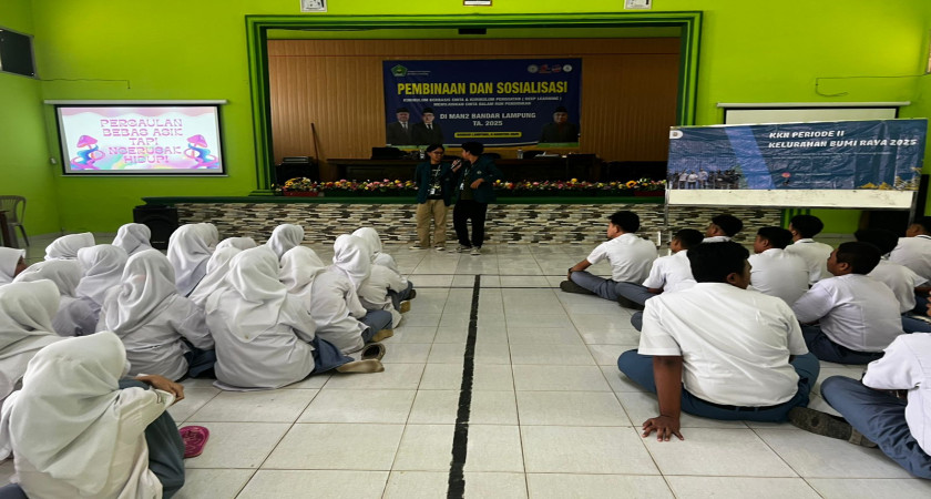 Asik Tapi Beresiko : KKN Unila Beri Edukasi di MAN 2 Bandar Lampung